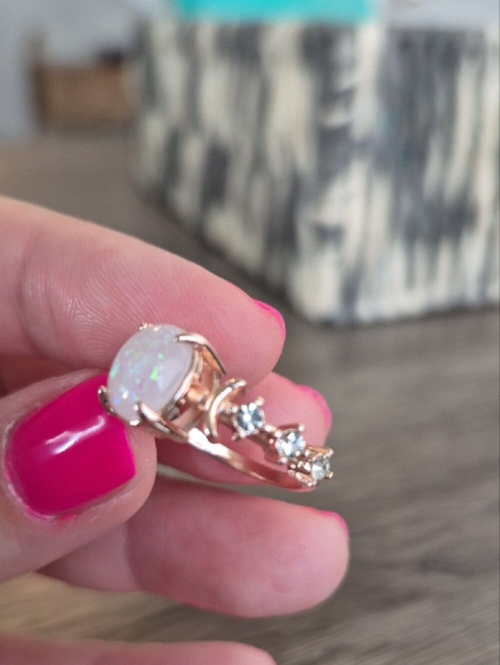 Rose Gold Opal Solitaire Ring with Accent Stones Womens Size 8